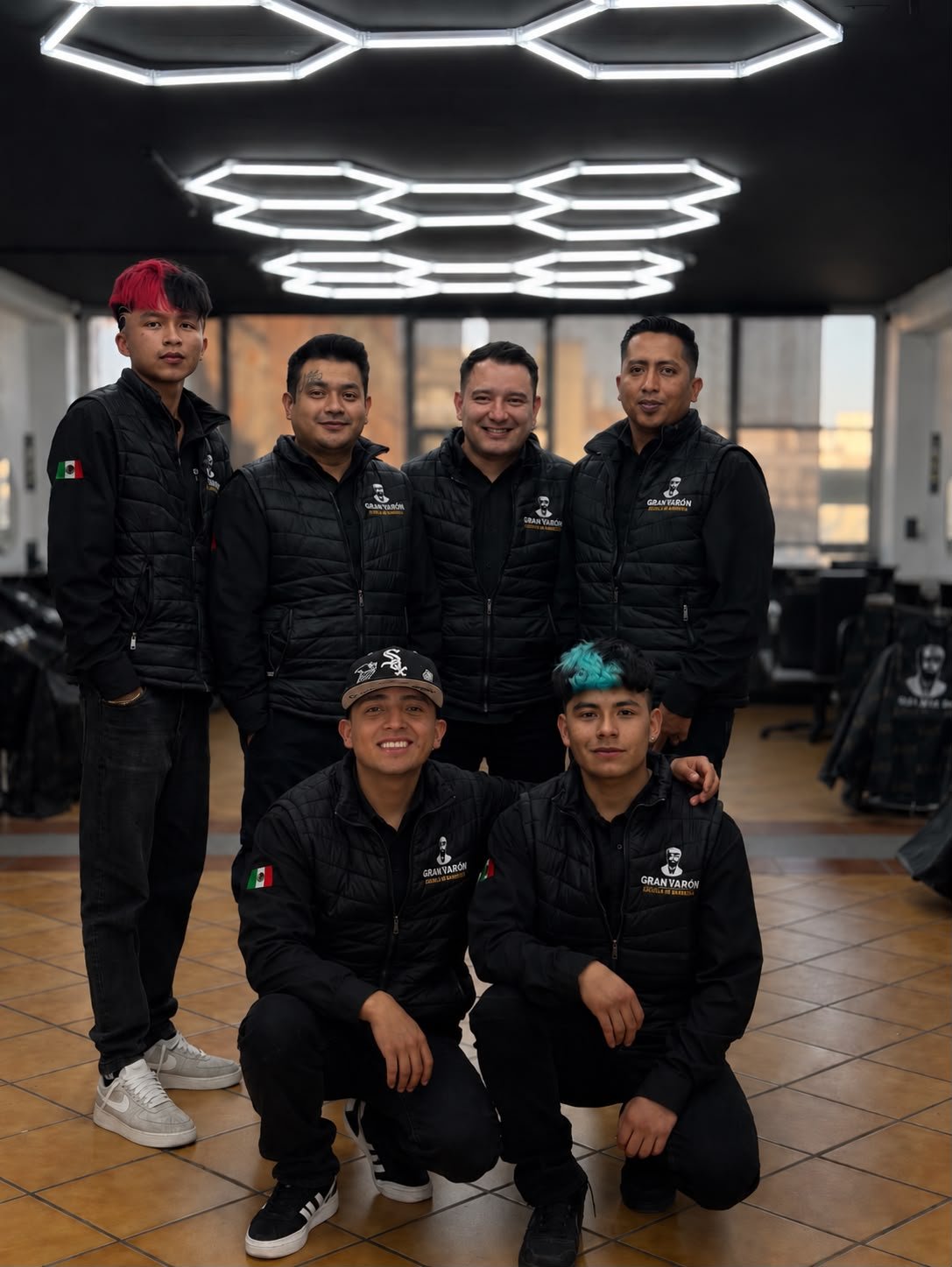 Instructores de Gran Varón Barber School en Puebla